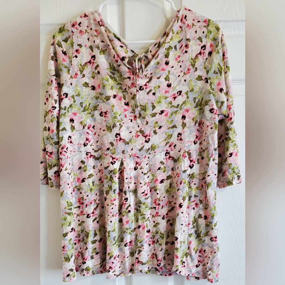 J. Jill  Cute 100% Linen Floral Pastel Colors 3/4 Sleeves Blouse . Size S